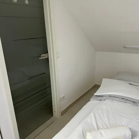 Apartment-checkin-duesseldorf Daire *