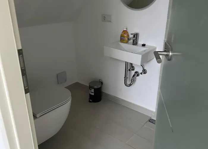 Apartment-checkin-duesseldorf * دوسلدورف